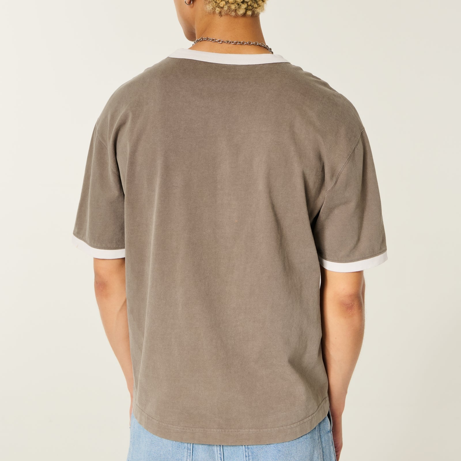 Men's contrast trim crew neck t-shirt