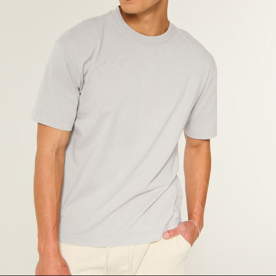 Men's grey crew neck t-shirt