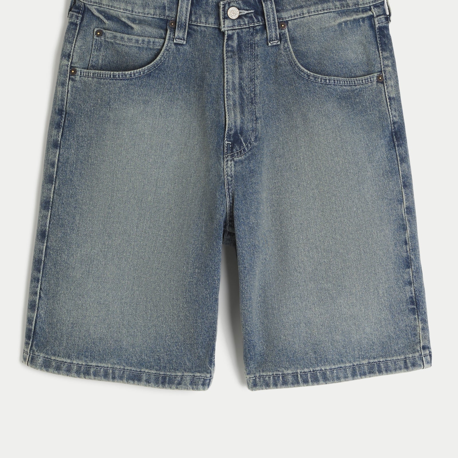 Men's knee length denim shorts